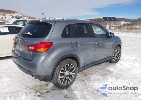 2016 Mitsubishi Outlander Sport 2.4 Se z USA, uszkodzony, nr VIN JA4AR3AW6GZ052828